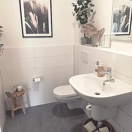 Apartment Lachmoewe Damp